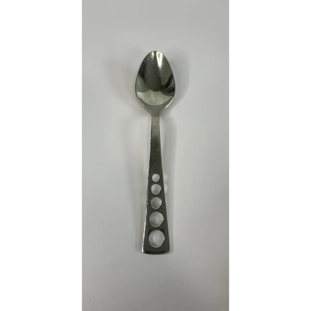 Oneida Apollo 18/10 Stainless Steel Pierced Circles Glossy Dinner Spoon Flatware